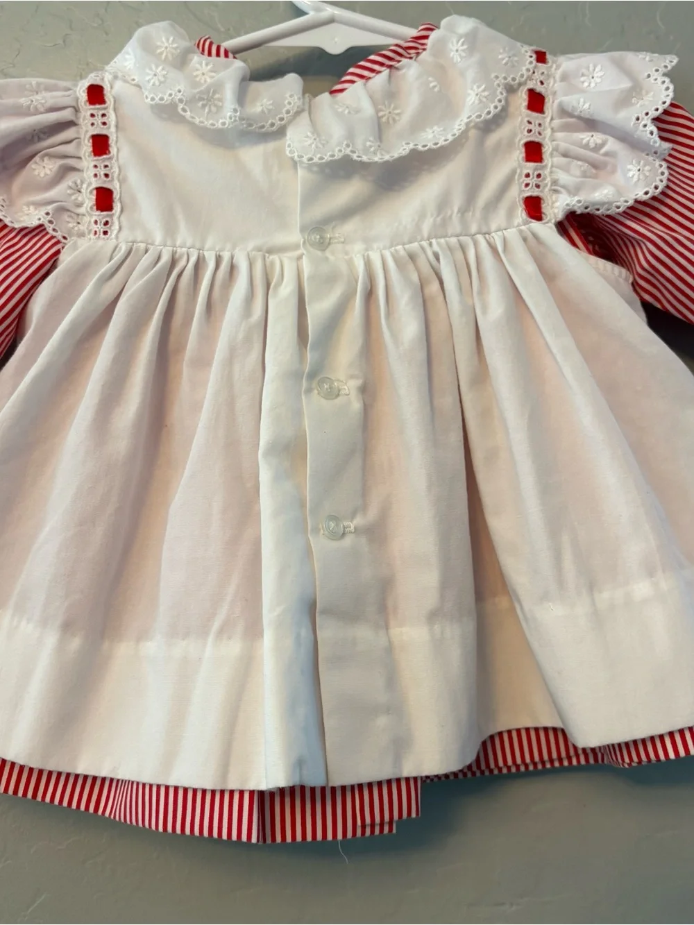 Baby togs Vintage baby girls red white Christmas embroider pinafore dress 3-6 mo
